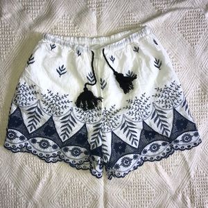 Boho Chic Shorts Size S